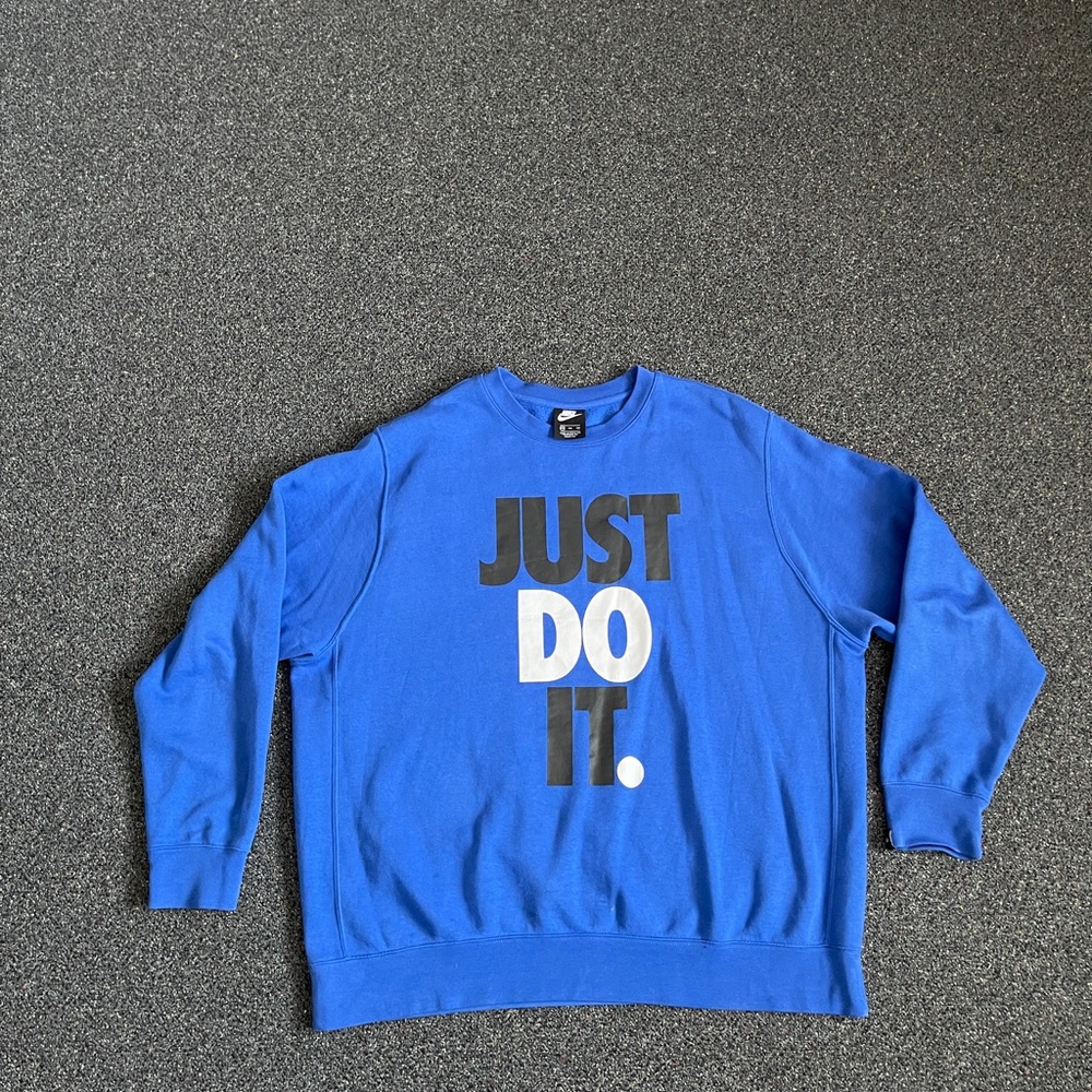 Nike Crewneck Sweater